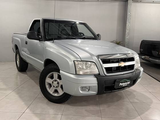 CHEVROLET S10 2.4 MPFI ADVANTAGE 4X2 CS 8V FLEX 2P MANUAL